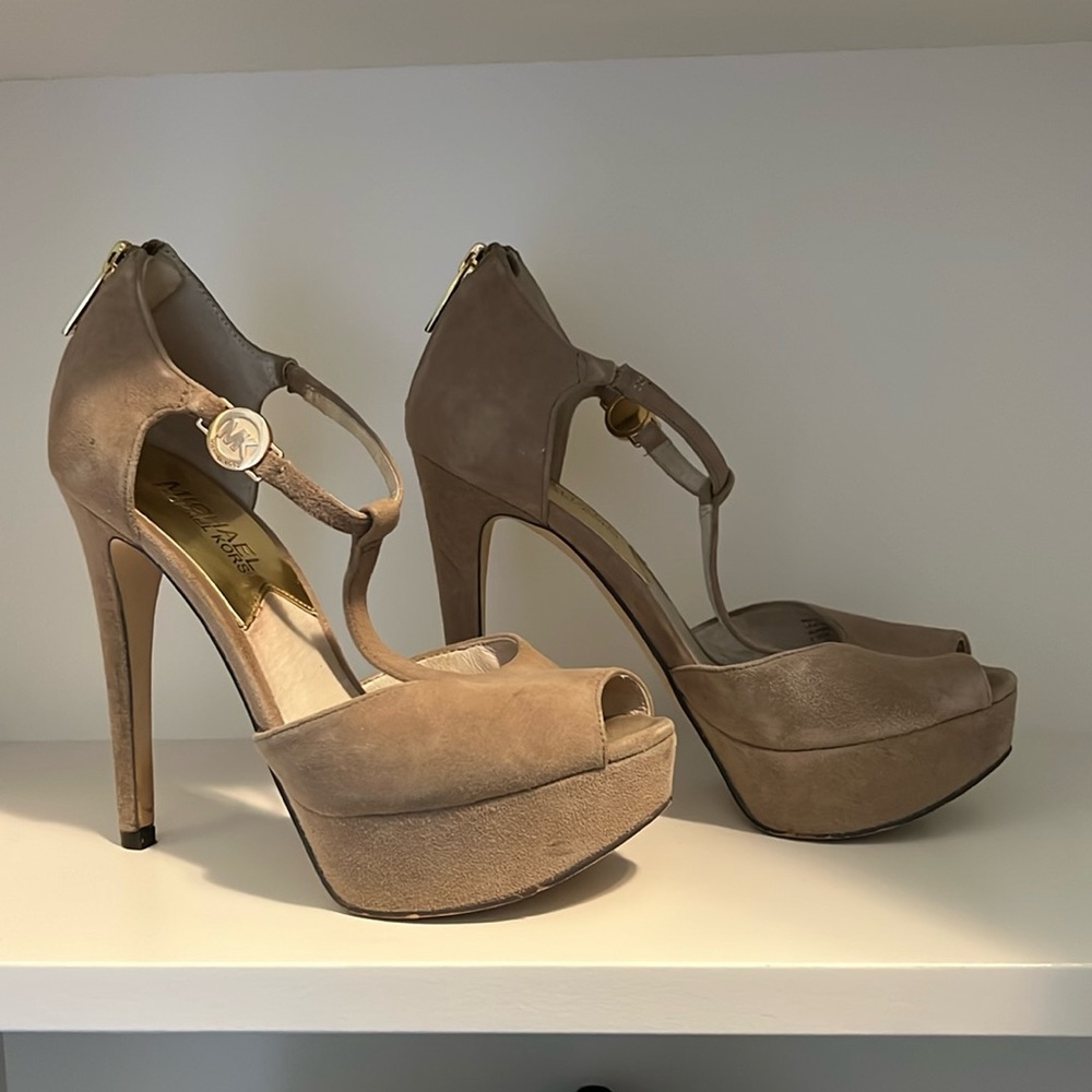 MICHAEL KORS HEELS